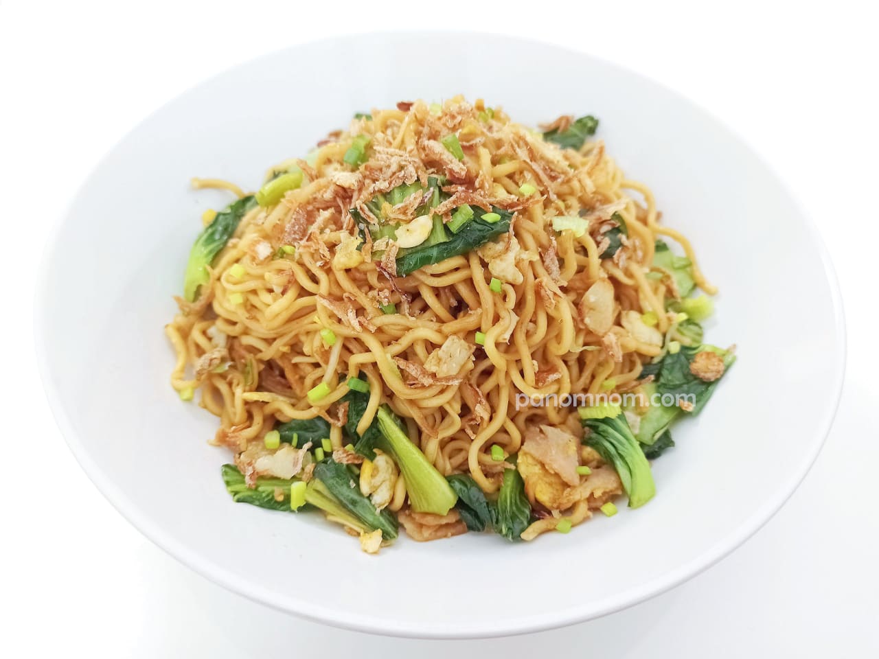 Easy Fried Noodles with Eggs Recipe